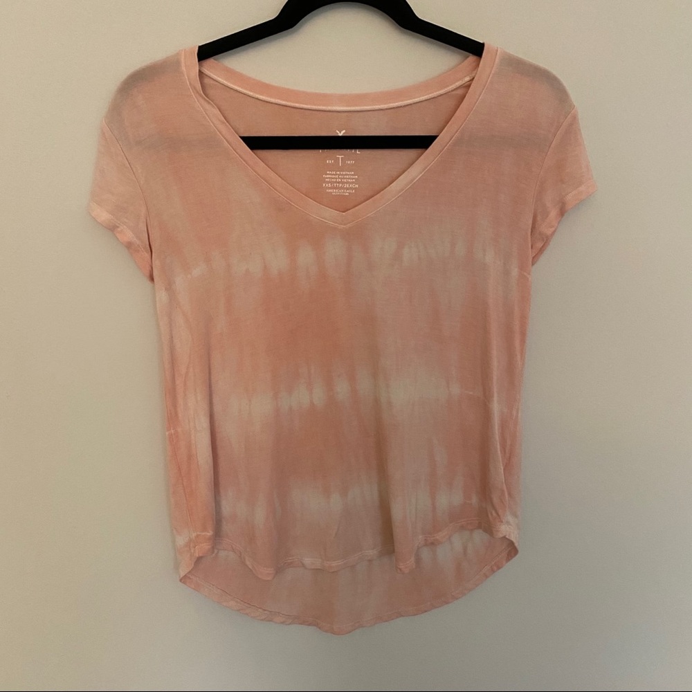 American Eagle peach tie dye soft tee